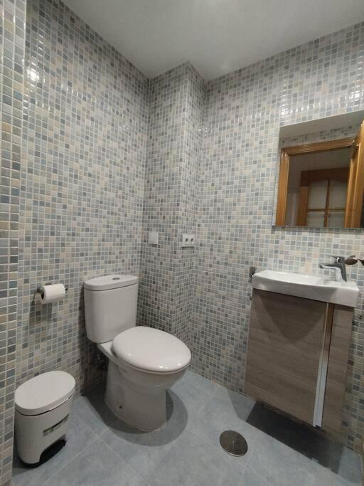 Apartamento En Jerez 3 Dormitorios Y 2 Banos Jerez de la Frontera Exteriör bild